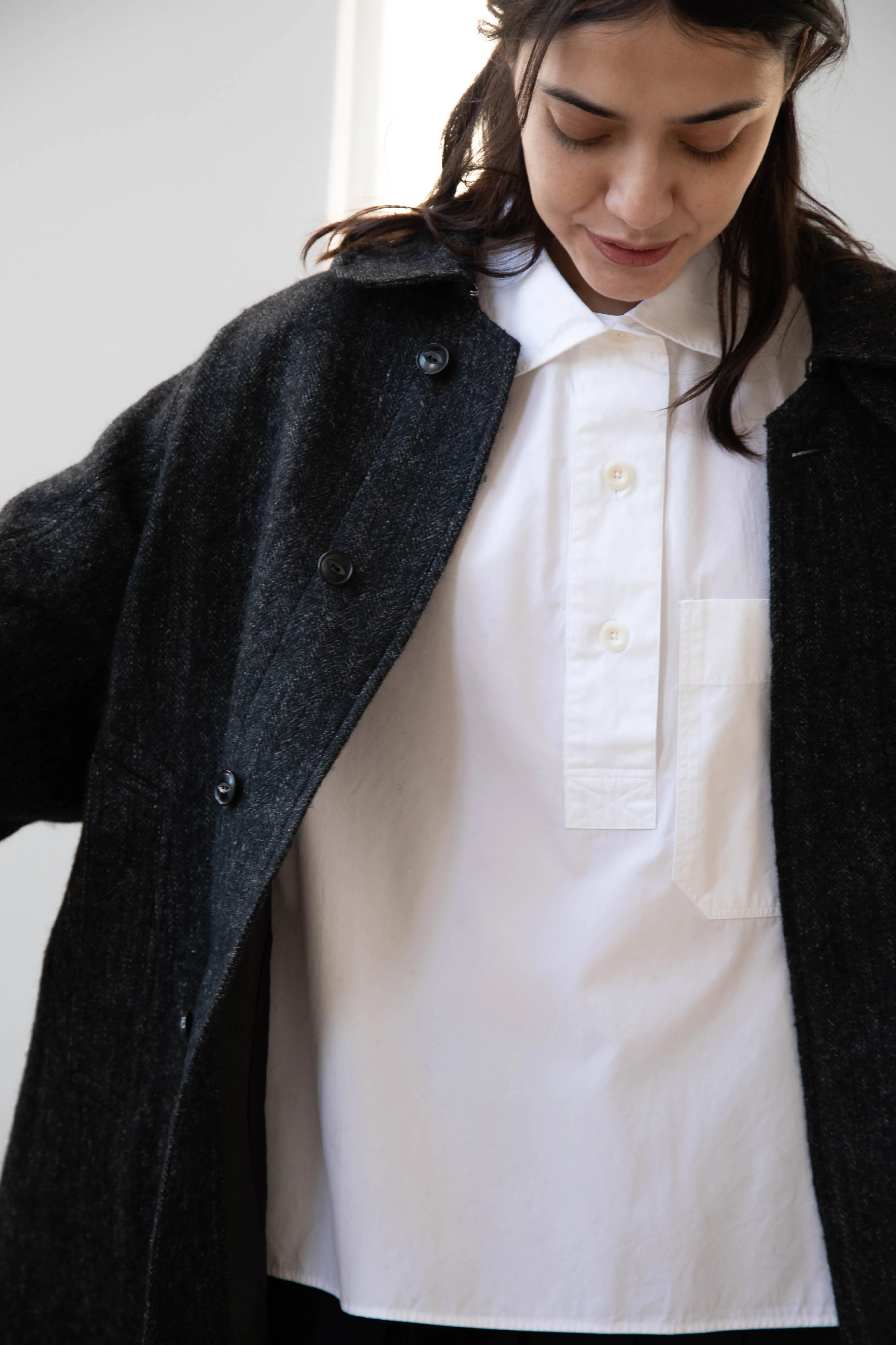 Arts & Science | Balmacaan in Wool Linen Milled Herringbone in Gray