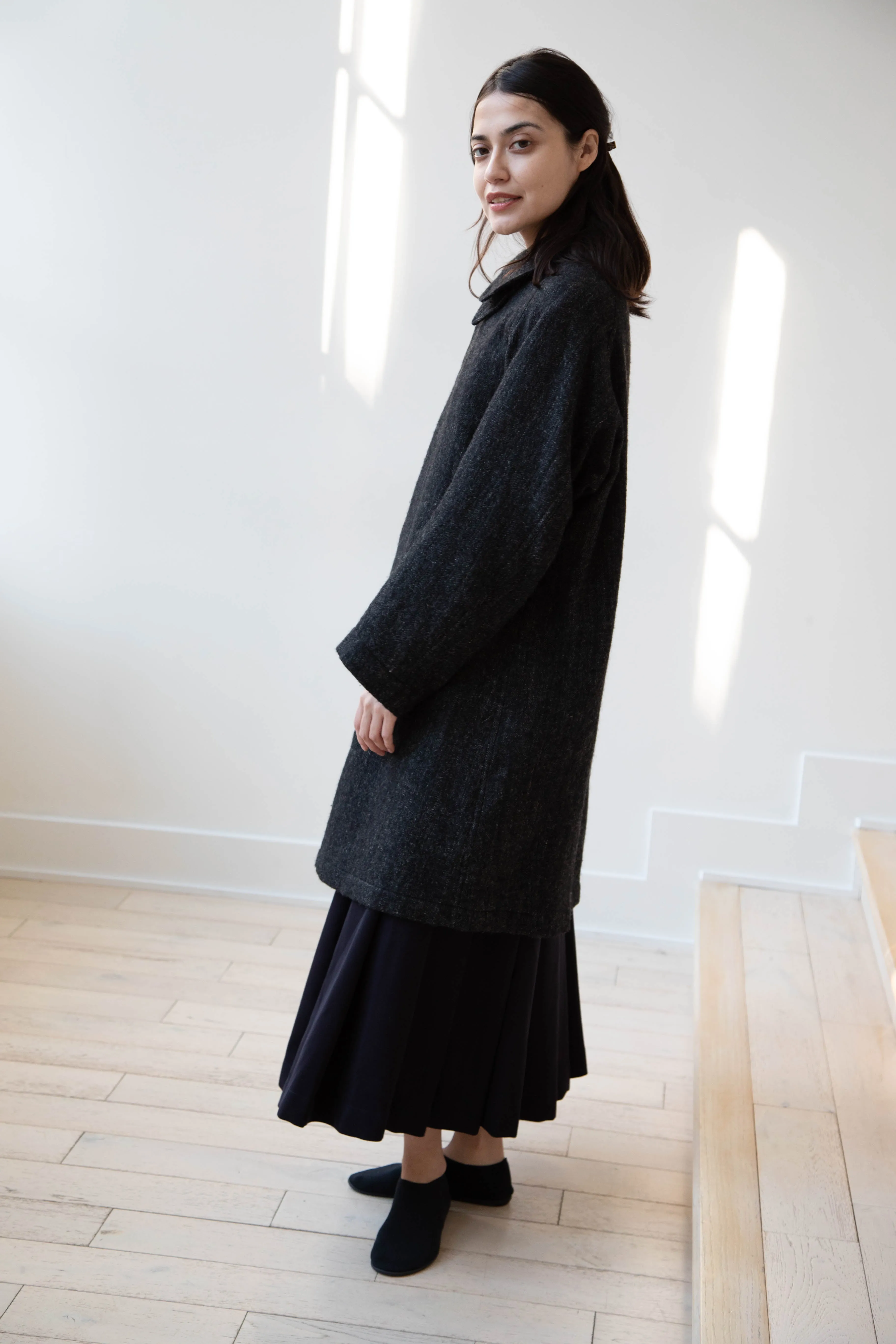 Arts & Science | Balmacaan in Wool Linen Milled Herringbone in Gray