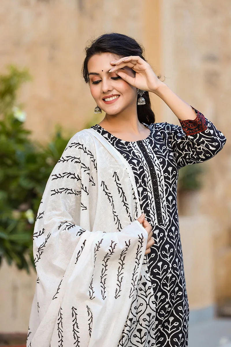 Black Cotton Ethnic Motifs Printed Straight Suit Set