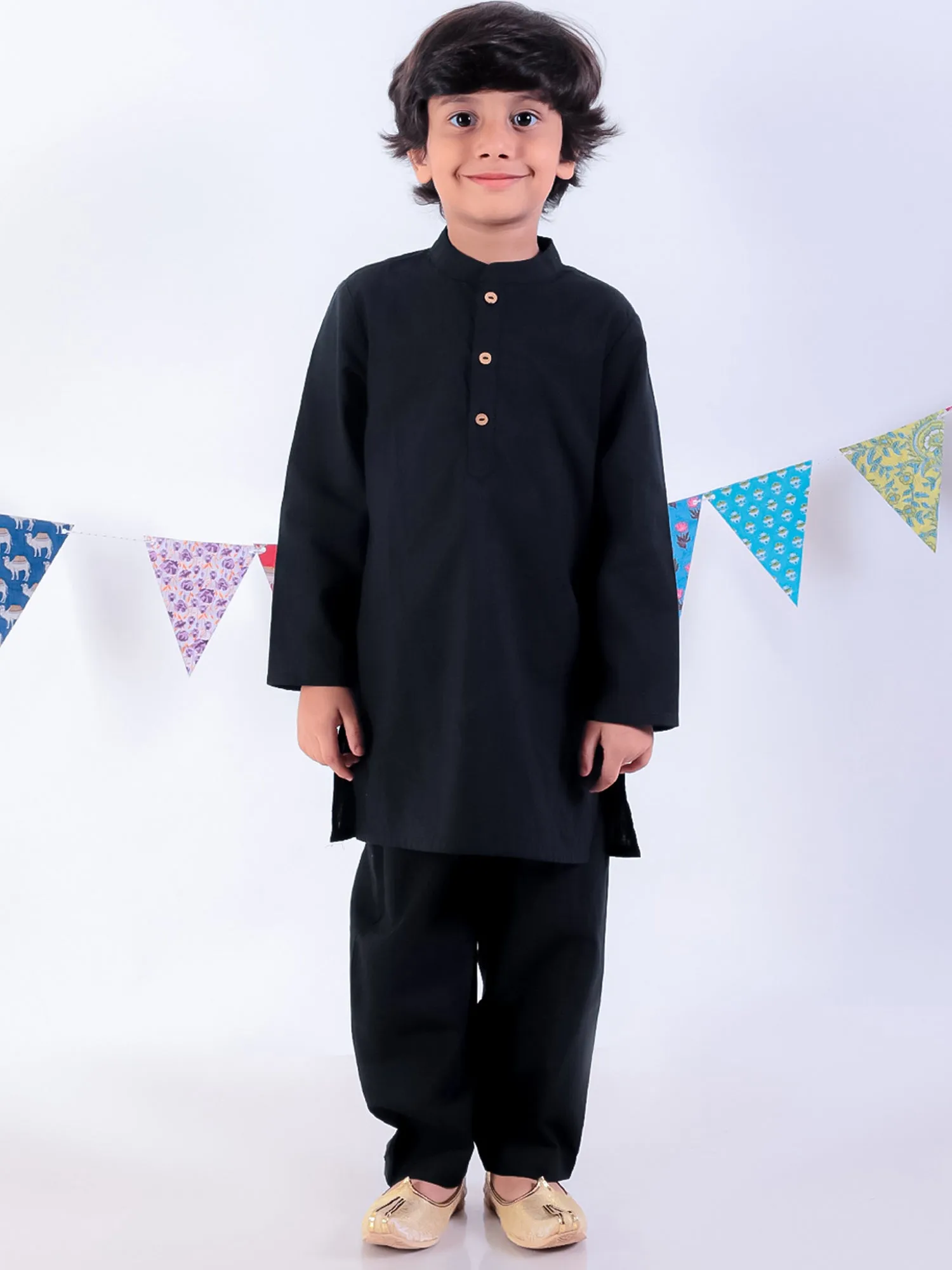 Boy's Black Cotton Jaipuri Print Kurta Pyjama With Jacket Set - Lil Drama