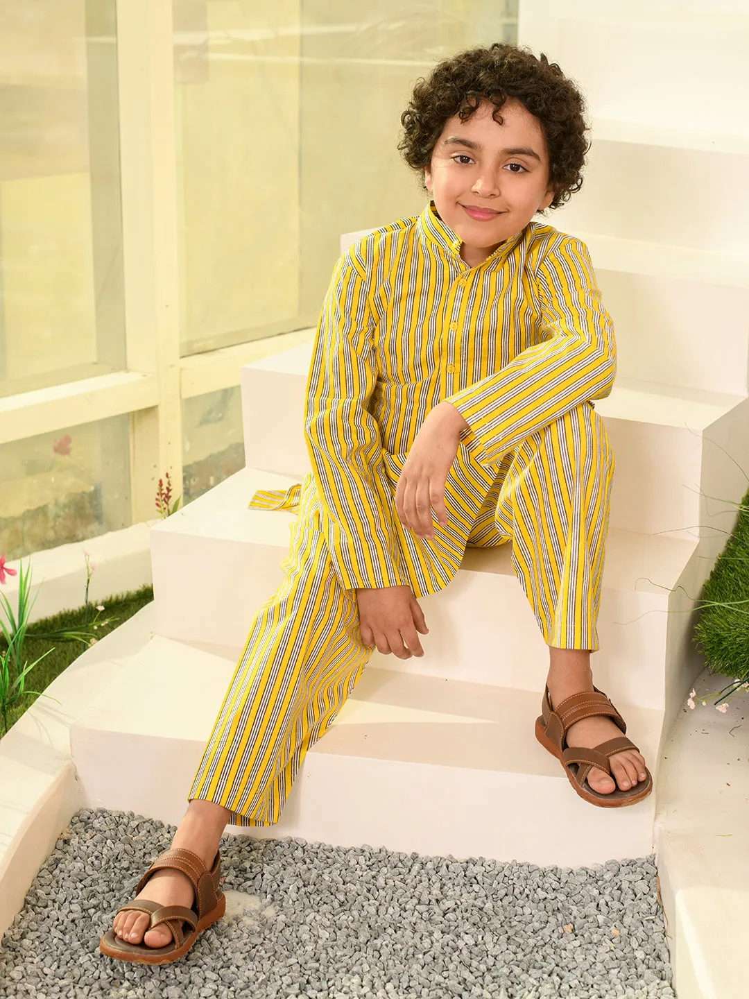 Boys Ethnic Motifs Printed Pure Cotton Kurta With Pyjamas Nahru Jacket