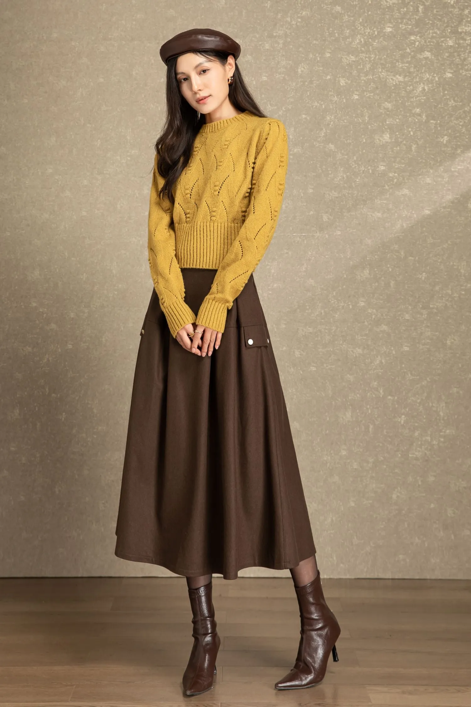 Brown midi winter wool skirt with pockets C4485