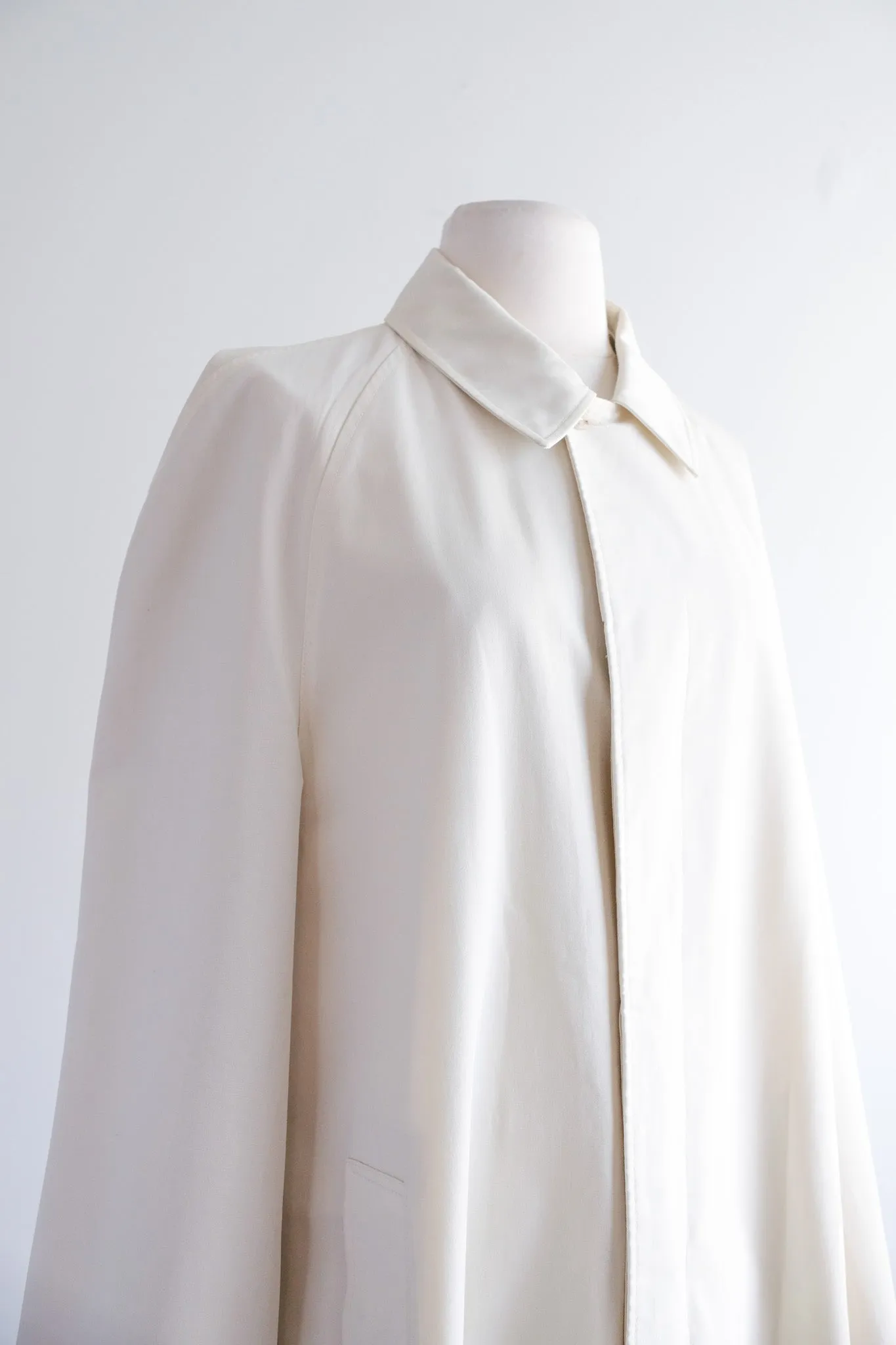 Elegant 1960's Stone Long Line Raincoat / Sz M/L