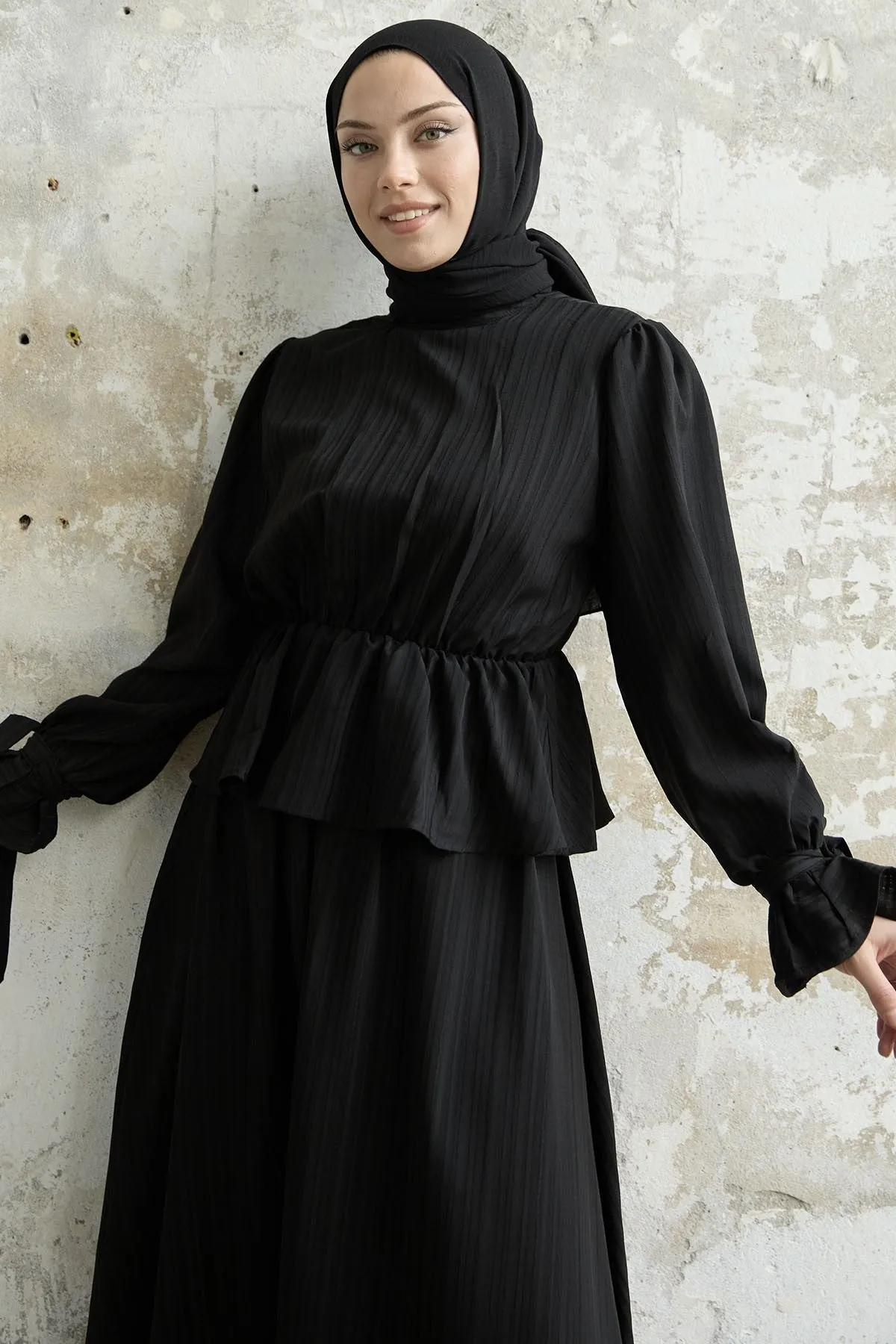 MDS Women Ruffle Detail Top and Skirt Set - Black - Wilkes-Barre