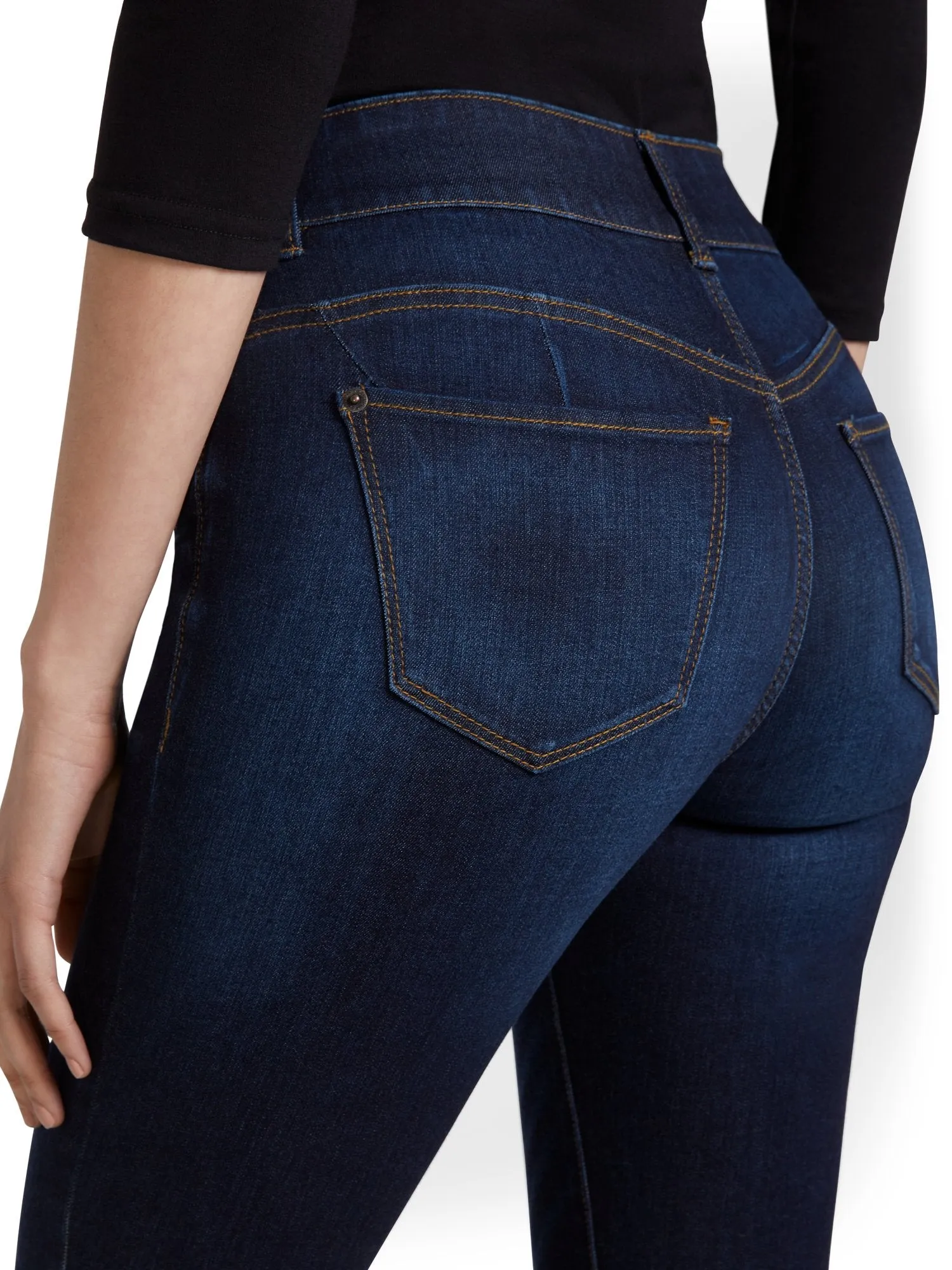Mya Curvy High-Waisted Bootcut Jeans - Dark Wash