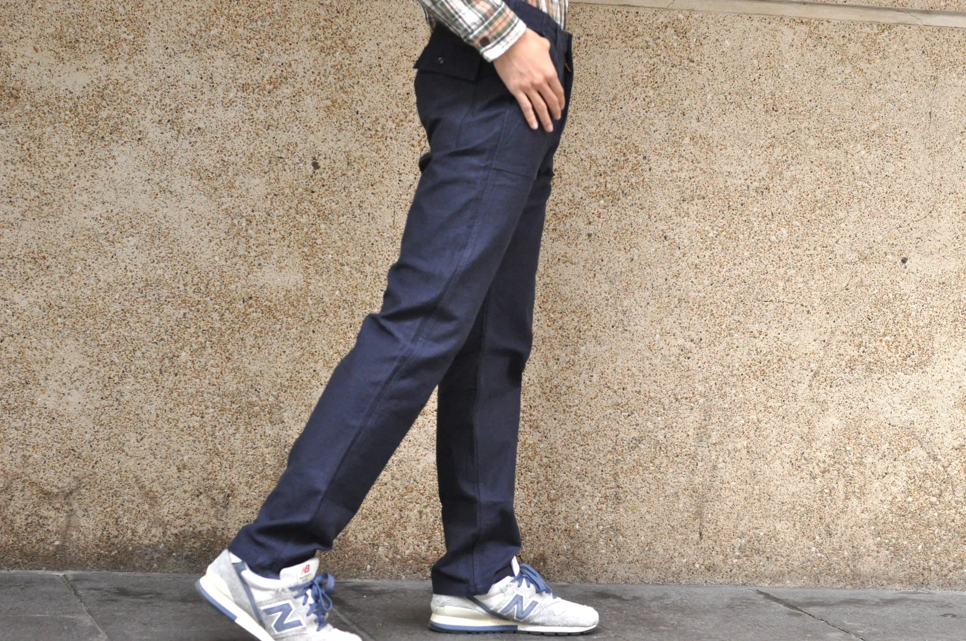 Studio D'Artisan 11oz Back Sateen Military Baker Pants (Indigo X Black)