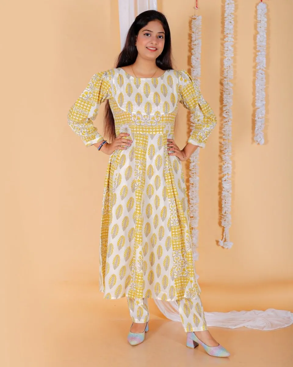 Twinning Combo-Madhupeela Floral Print Anarkali Kurta Set With Boys Jacket Kurta Pajama Set