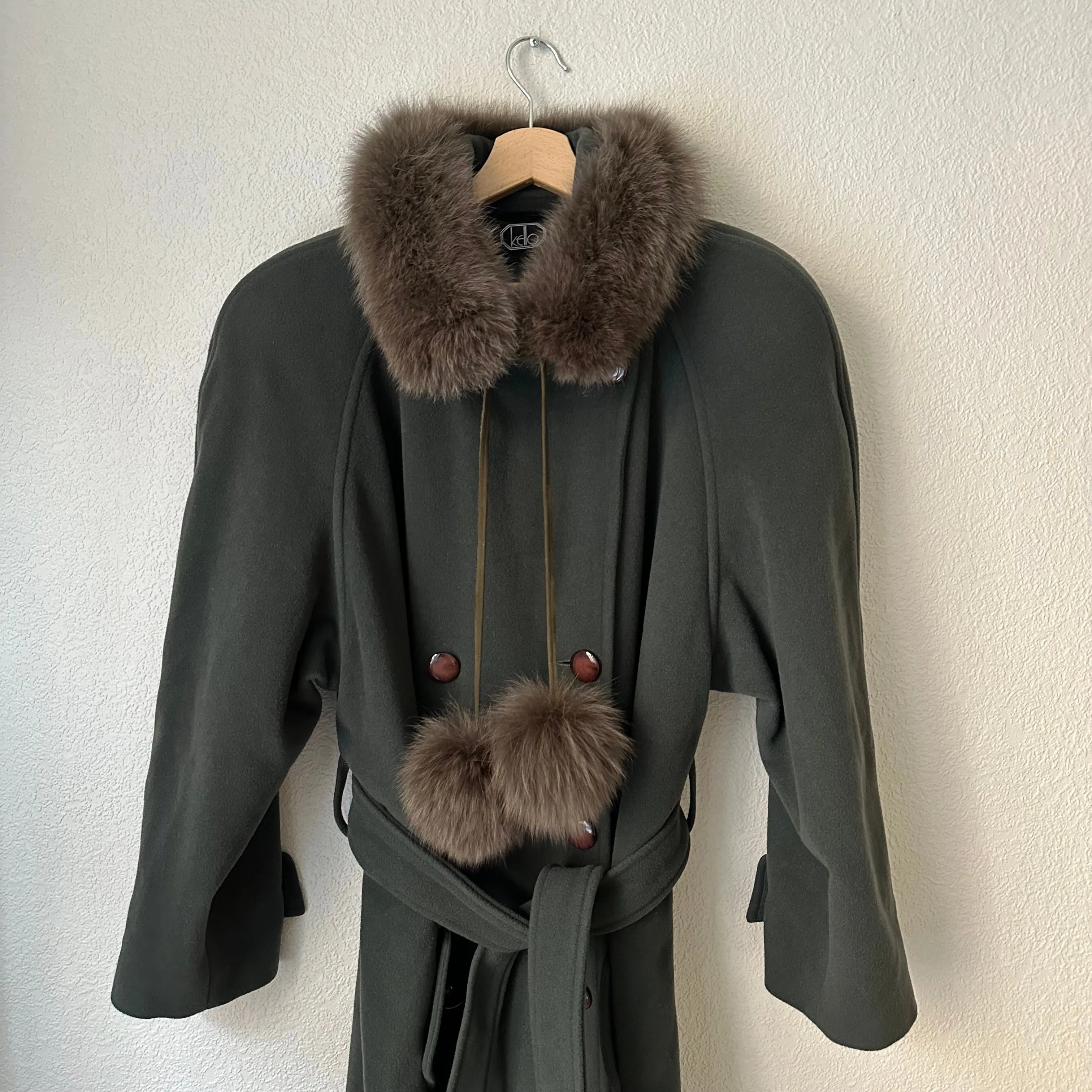 Vintage Green Wool Coat - size EU36