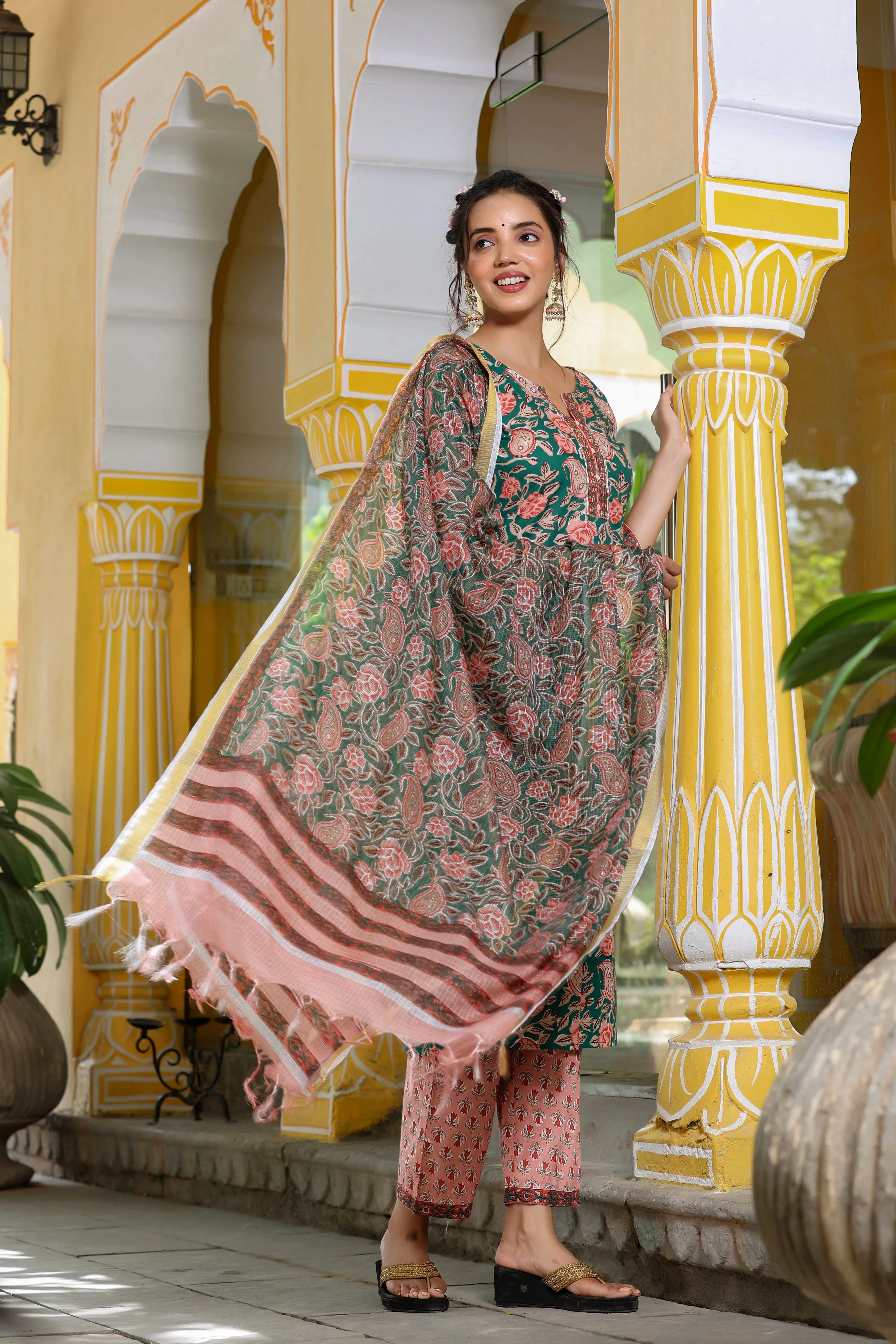 Women Green Printed Dupatta Set