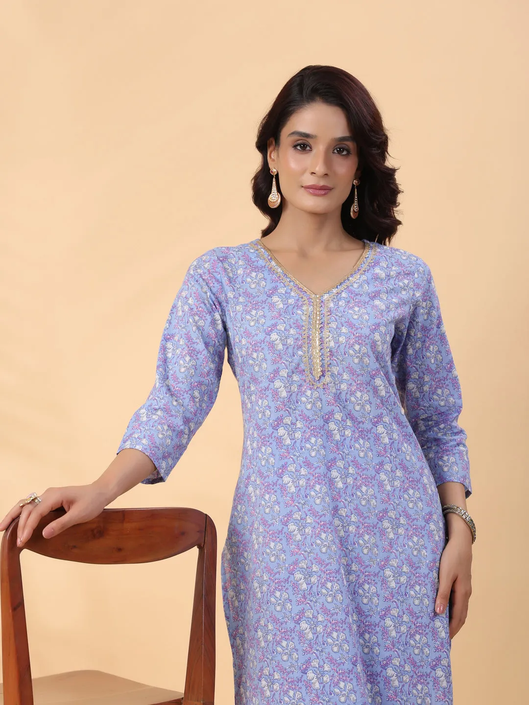 Women Ice Blue Cambric Kurta Set