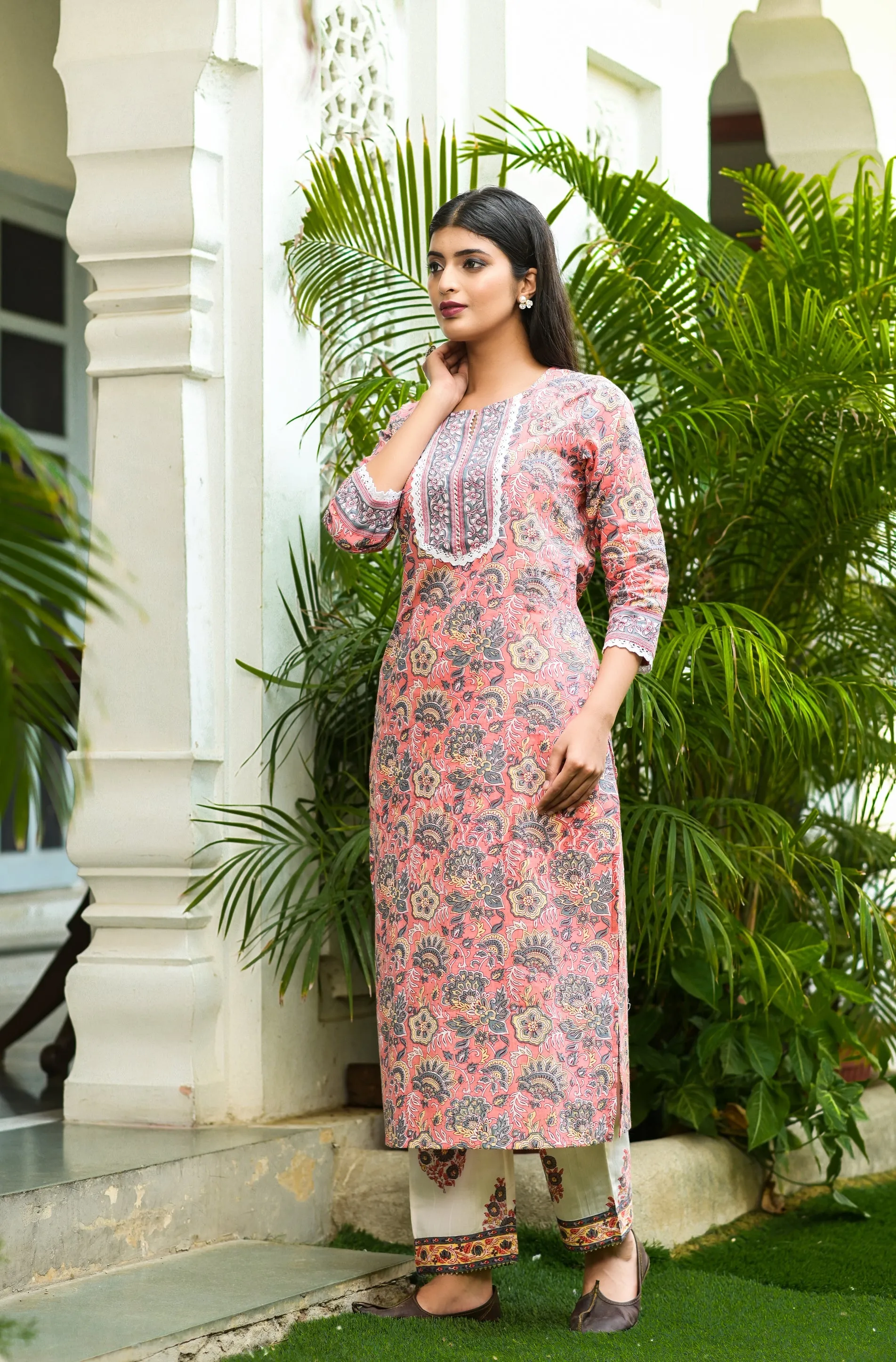 Women Peach Handblock Printed Dupatta Set