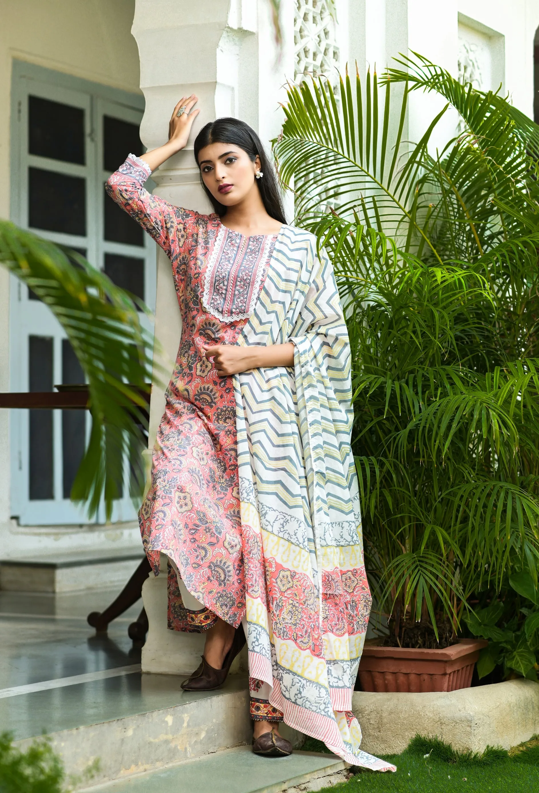 Women Peach Handblock Printed Dupatta Set