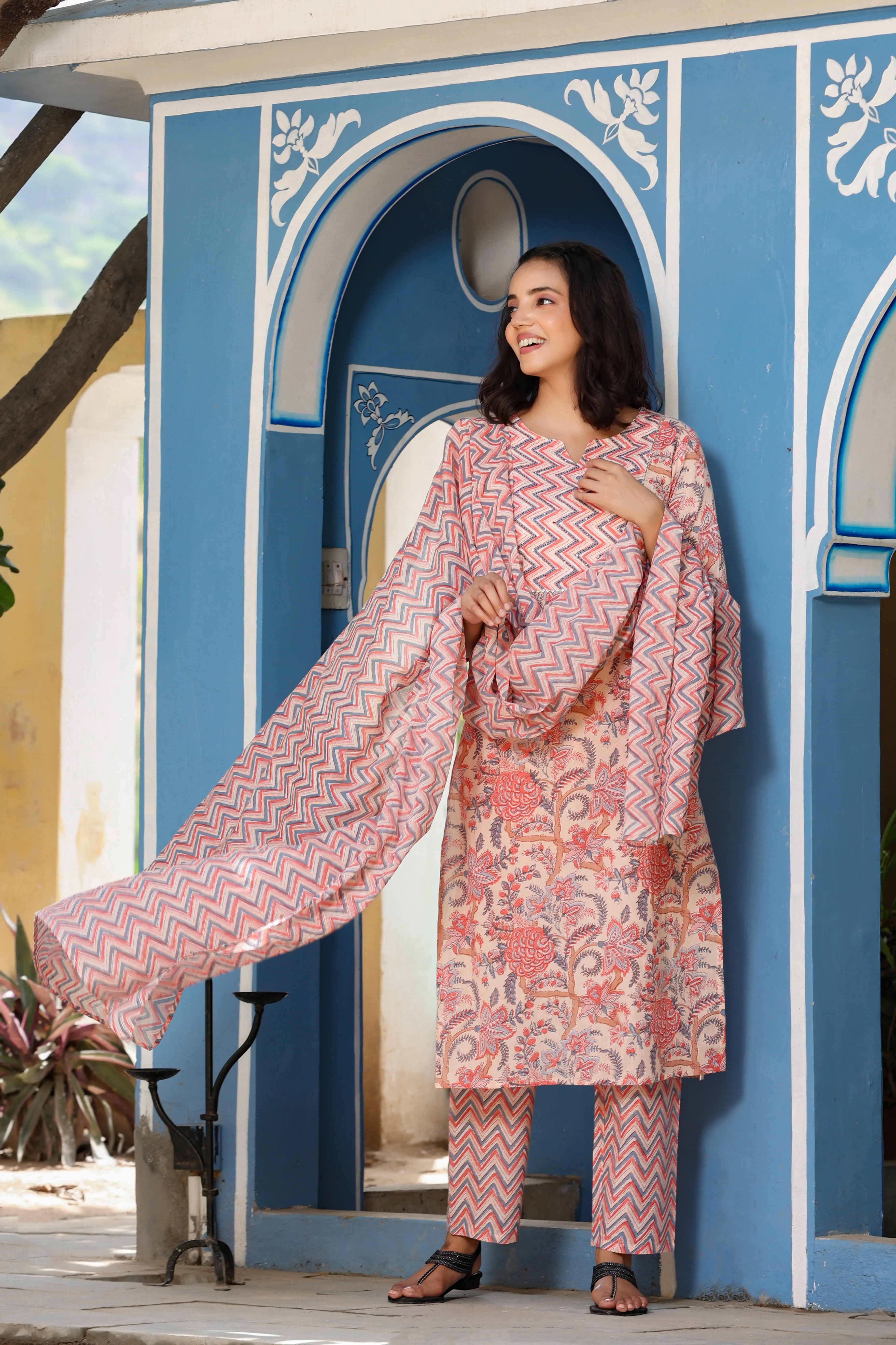 Women Peach Printed Dupatta Set