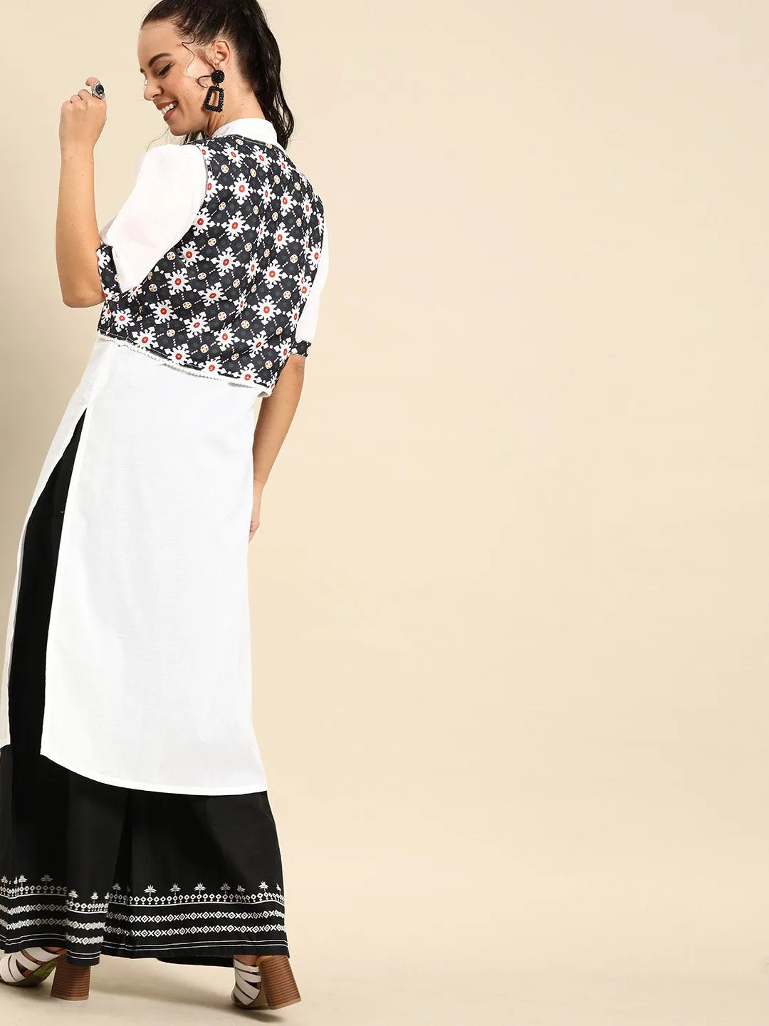 Women White Calf Length Short Sleeves Straight Solid Cotton Kurta With Jacket