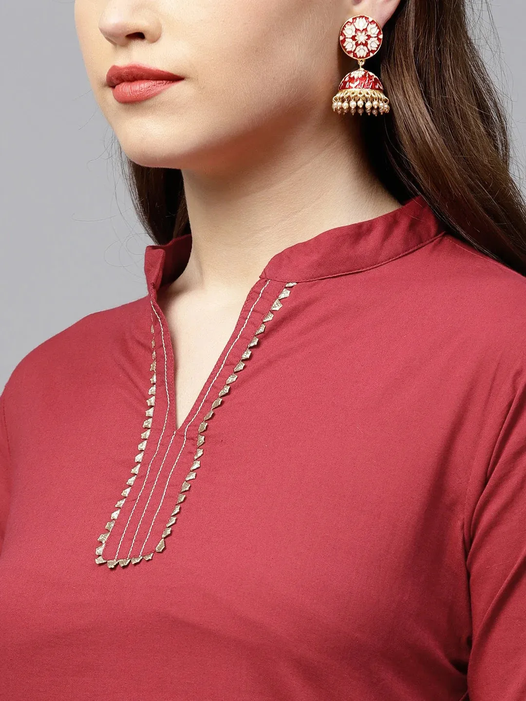 Women'S Maroon Solid Kurta With Sharara