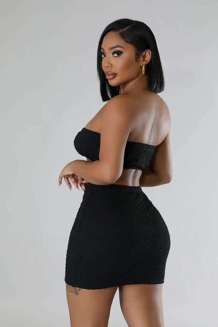 Women's Plush Pattern Fitted Black Mini Skirt Set